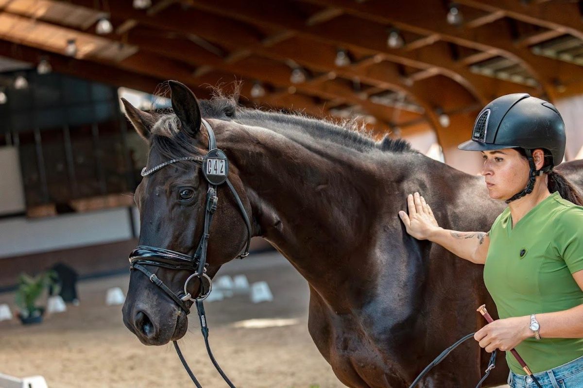 Daria Ponomareva with a dressage horse
